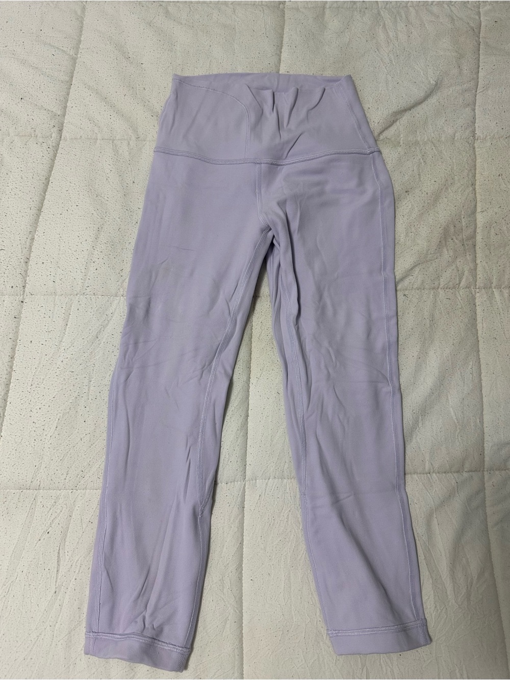 Lulu lemon Lavendar capri leggings